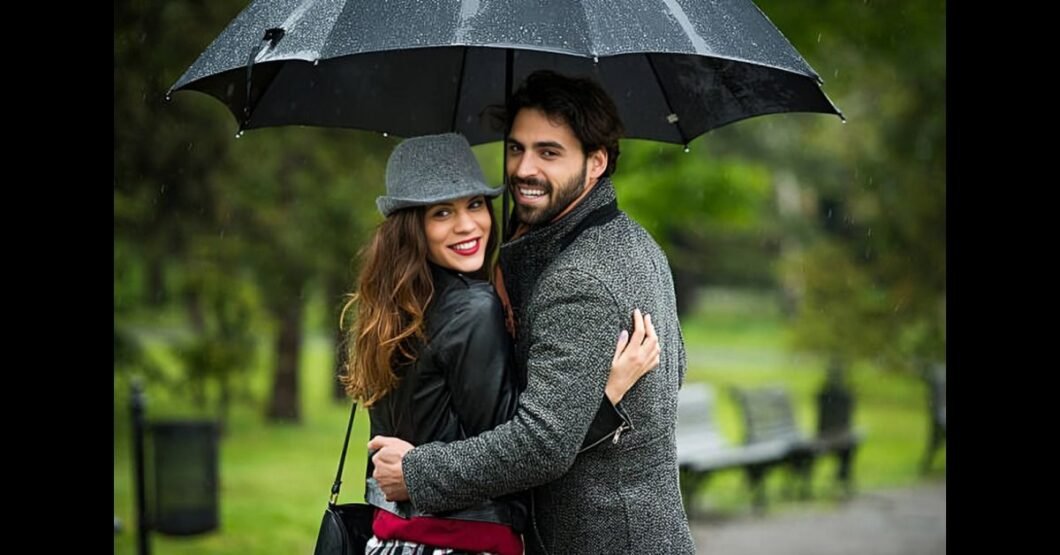 Ausbrella: Stay Safe in Sun, Wind & Rain